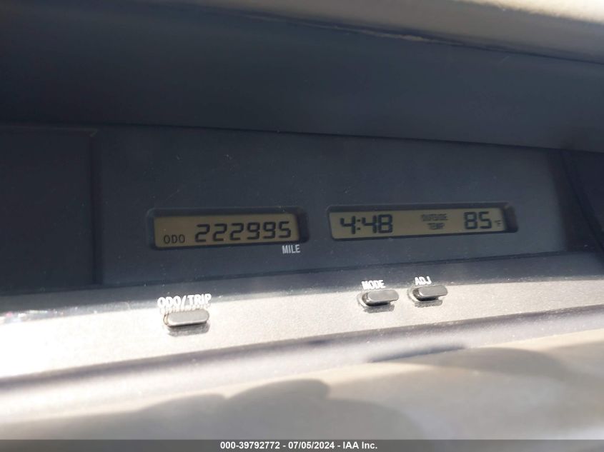 2002 Toyota Avalon Xl VIN: 4T1BF28B42U266962 Lot: 39792772