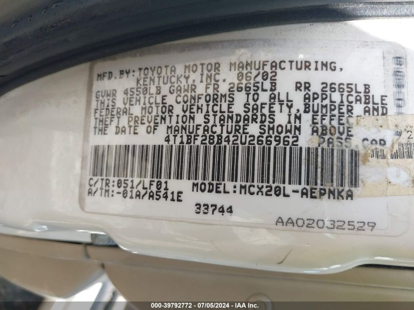 2002 Toyota Avalon Xl VIN: 4T1BF28B42U266962 Lot: 39792772