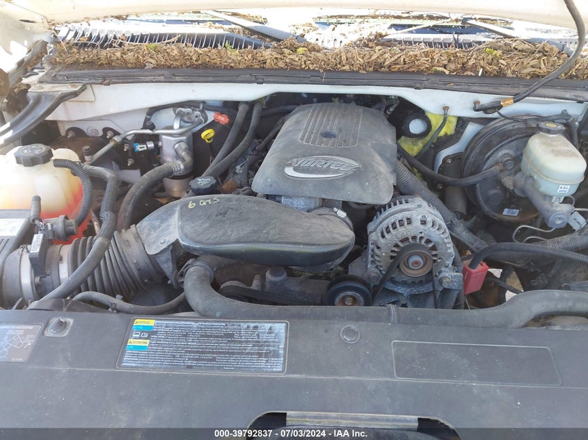 2005 Chevrolet Silverado 1500 Z71 VIN: 2GCEK19B951348966 Lot: 39792837