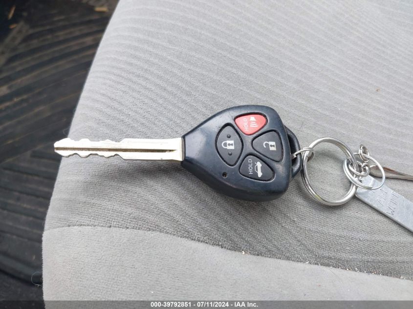 2T1BU4EE9CC841253 2012 Toyota Corolla Le