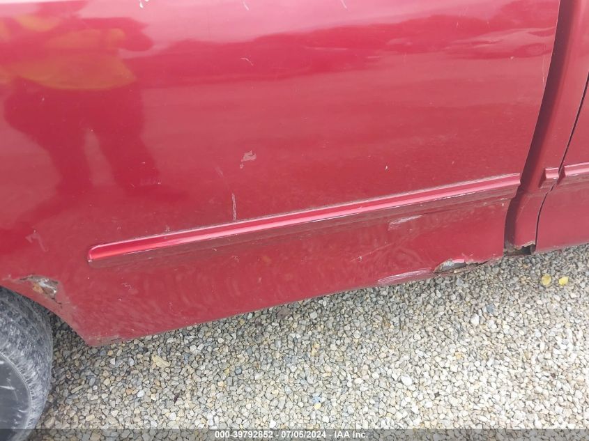 1999 Ford F-150 Work Series/Xl/Xlt VIN: 1FTZF1729XNA05939 Lot: 39792852