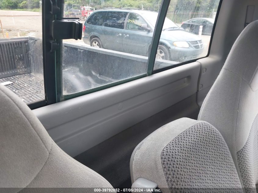 1999 Ford F-150 Work Series/Xl/Xlt VIN: 1FTZF1729XNA05939 Lot: 39792852