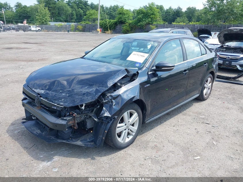 2013 VOLKSWAGEN JETTA HYBRID SEL - 3VW637AJ6DM298409