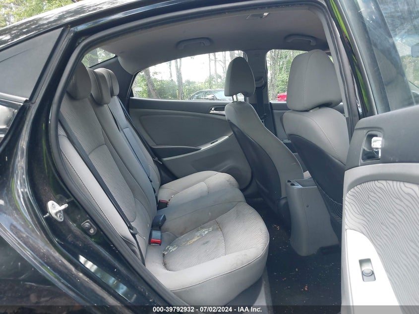 2012 Hyundai Accent Gls VIN: KMHCU4AE2CU069395 Lot: 39792932