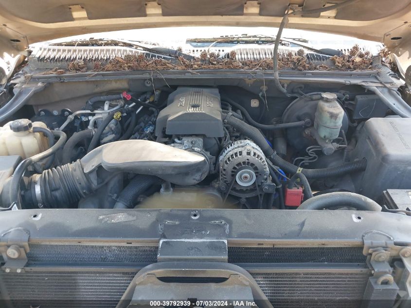 2000 Chevrolet Suburban 1500 Ls VIN: 3GNEC16T8YG174708 Lot: 39792939