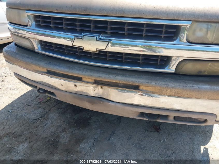 2000 Chevrolet Suburban 1500 Ls VIN: 3GNEC16T8YG174708 Lot: 39792939