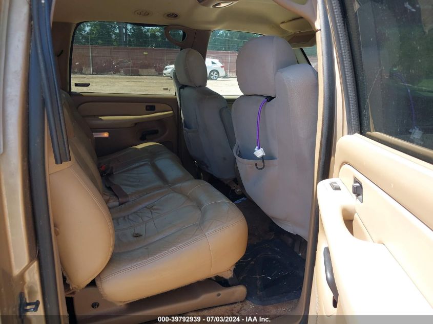 2000 Chevrolet Suburban 1500 Ls VIN: 3GNEC16T8YG174708 Lot: 39792939