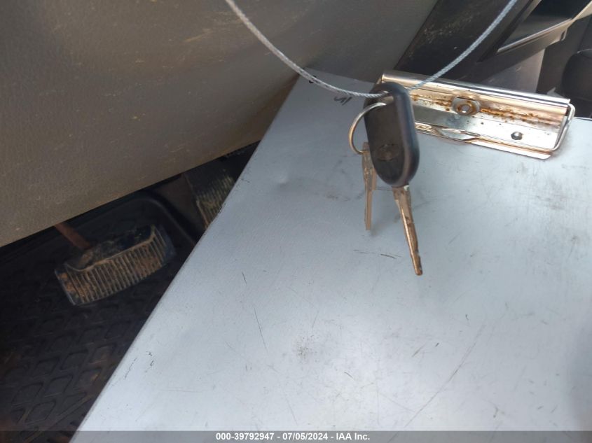 2005 Ford F-150 Fx4/Xl/Xlt VIN: 1FTRF14575NB52675 Lot: 39792947