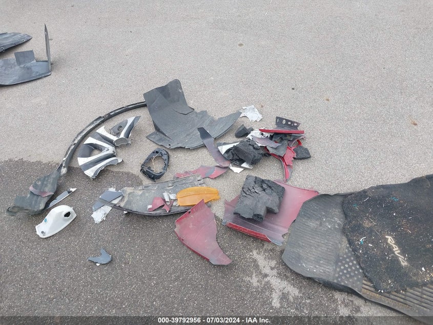 2016 TOYOTA RAV4 LE - 2T3BFREV0GW416054