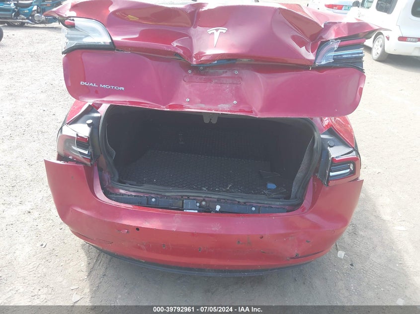 VIN 5YJ3E1EB2JF054546 2018 TESLA MODEL 3