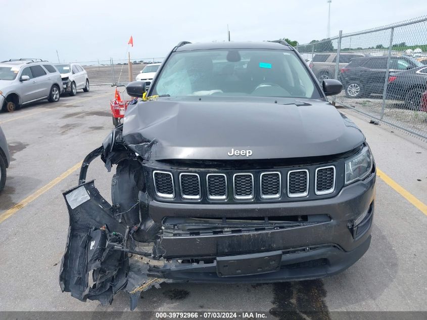 2018 Jeep Compass Latitude Fwd VIN: 3C4NJCBB3JT318735 Lot: 39792966