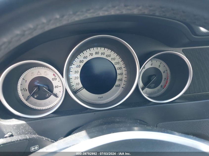 2013 Mercedes-Benz C 300 Luxury 4Matic/Sport 4Matic VIN: WDDGF8AB9DR265969 Lot: 39792992