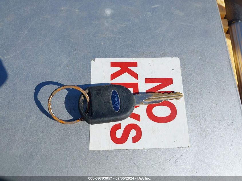 2003 Ford Explorer Xls VIN: 1FMZU72K33ZA88217 Lot: 39793057