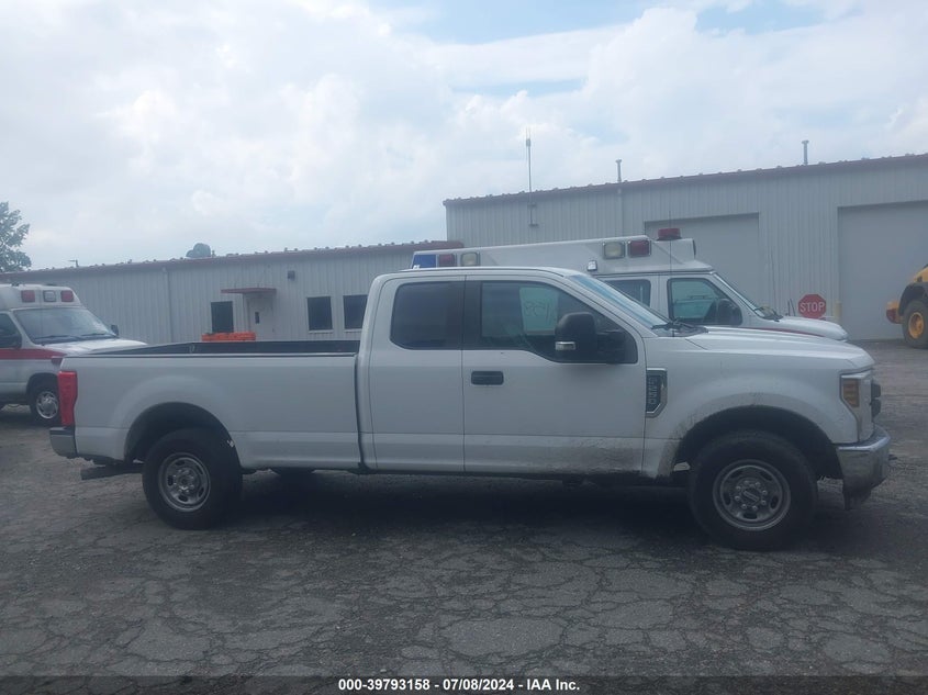 2018 Ford F-250 Xl VIN: 1FT7X2A69JEC19830 Lot: 39793158