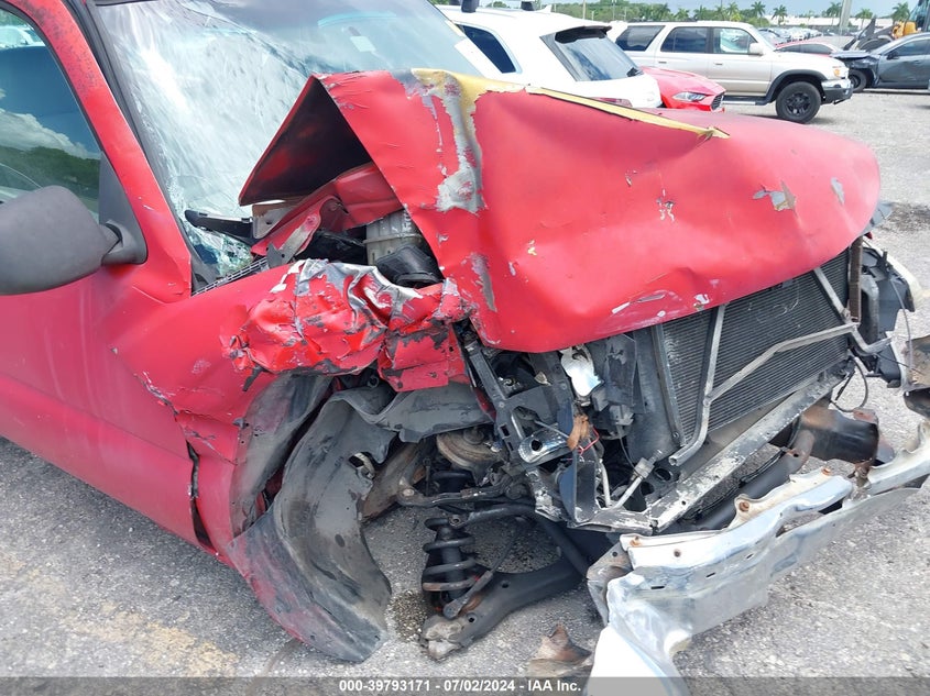 2001 Chevrolet Silverado 1500 VIN: 1GCEC14WX1Z152883 Lot: 39793171