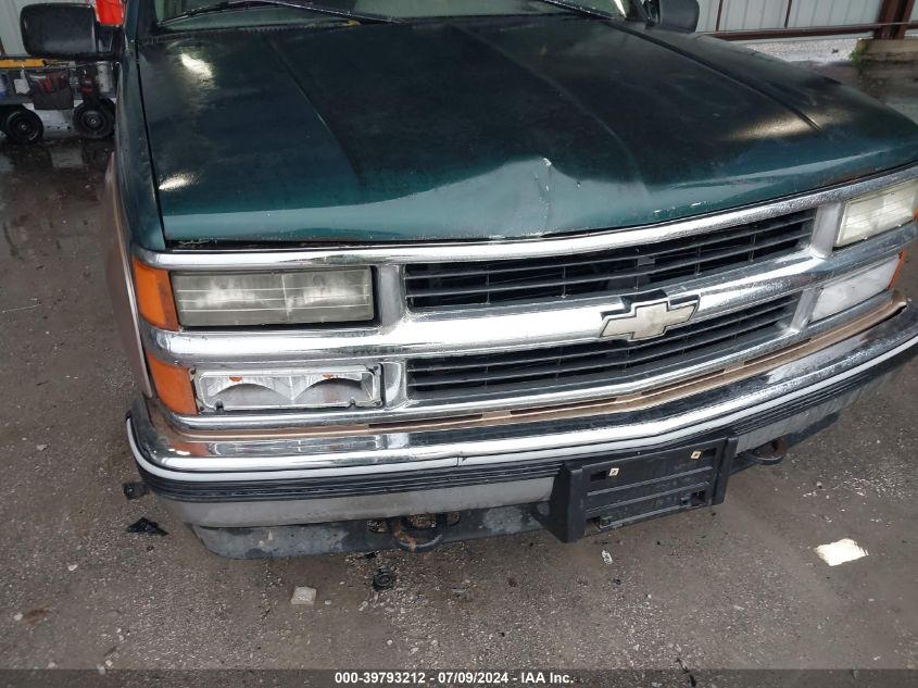 1996 Chevrolet Suburban K1500 VIN: 1GNFK16R8TJ336033 Lot: 39793212