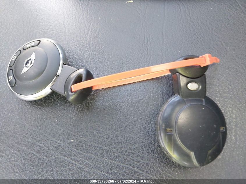 2009 Mini Cooper S Clubman VIN: WMWMM33519TP74085 Lot: 39793266