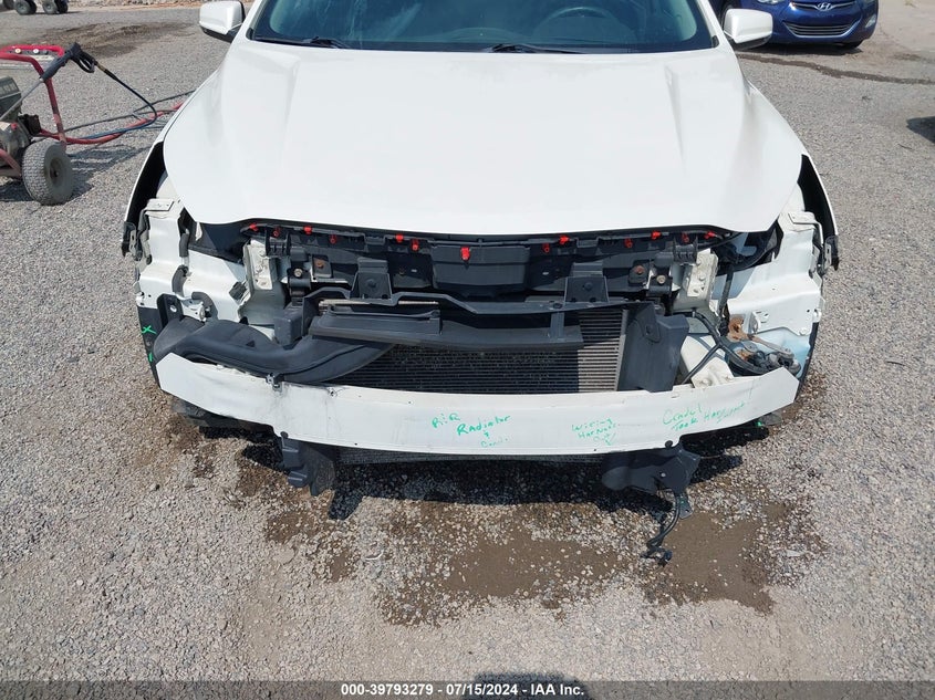 2014 Chevrolet Malibu 1Lt VIN: 1G11C5SL1EF269122 Lot: 39793279