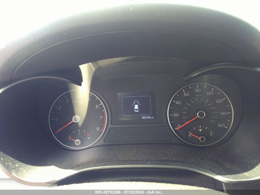 2017 Kia Optima Lx VIN: 5XXGT4L38HG148572 Lot: 39793286