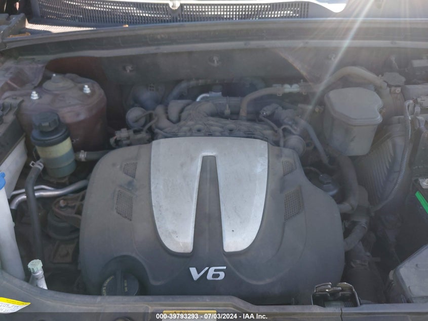 2011 Kia Sorento Lx V6 VIN: 5XYKTDA20BG165809 Lot: 39793293