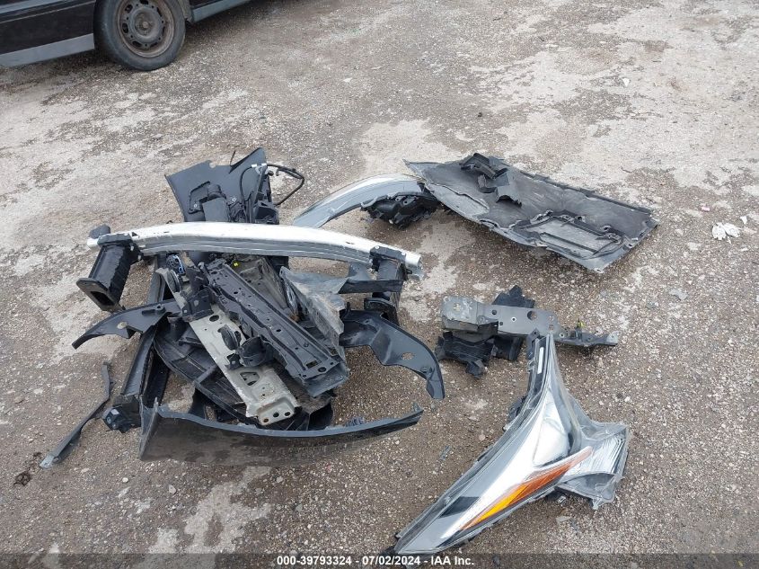 2018 Toyota Prius Three VIN: JTDKARFU5J3552484 Lot: 39793324