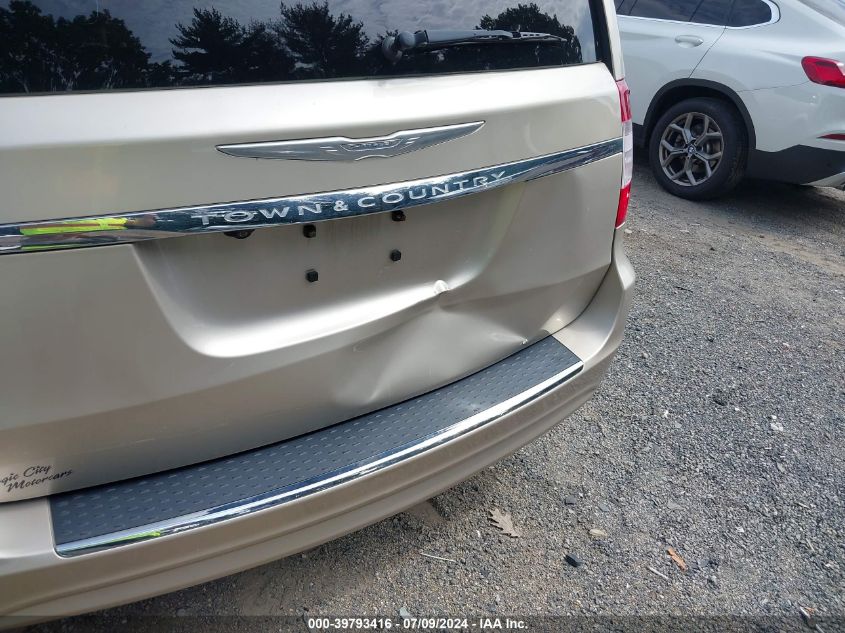 2015 Chrysler Town & Country Touring VIN: 2C4RC1BG1FR596197 Lot: 39793416