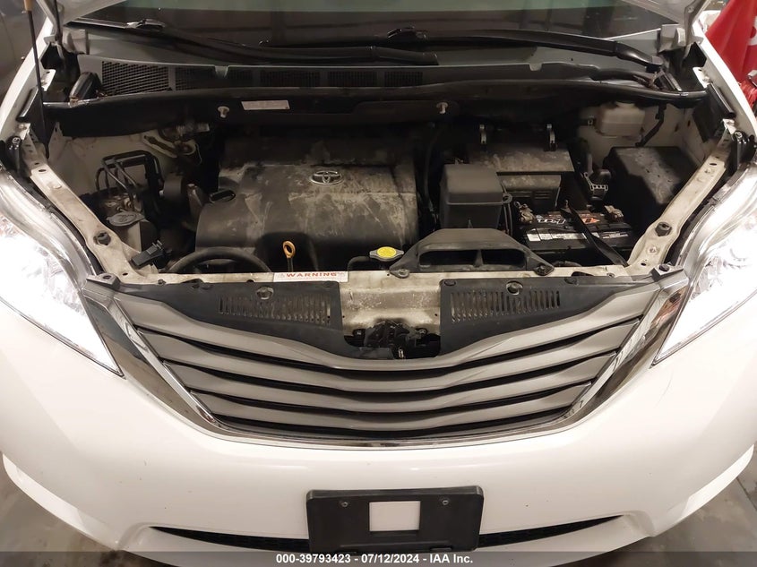 2012 Toyota Sienna Xle V6 8 Passenger VIN: 5TDYK3DC3CS212959 Lot: 39793423