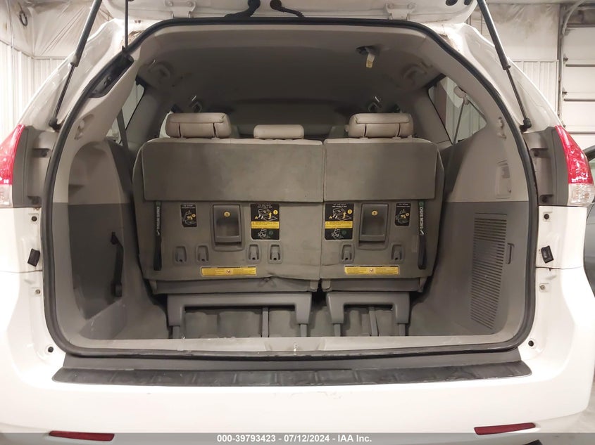 2012 Toyota Sienna Xle V6 8 Passenger VIN: 5TDYK3DC3CS212959 Lot: 39793423