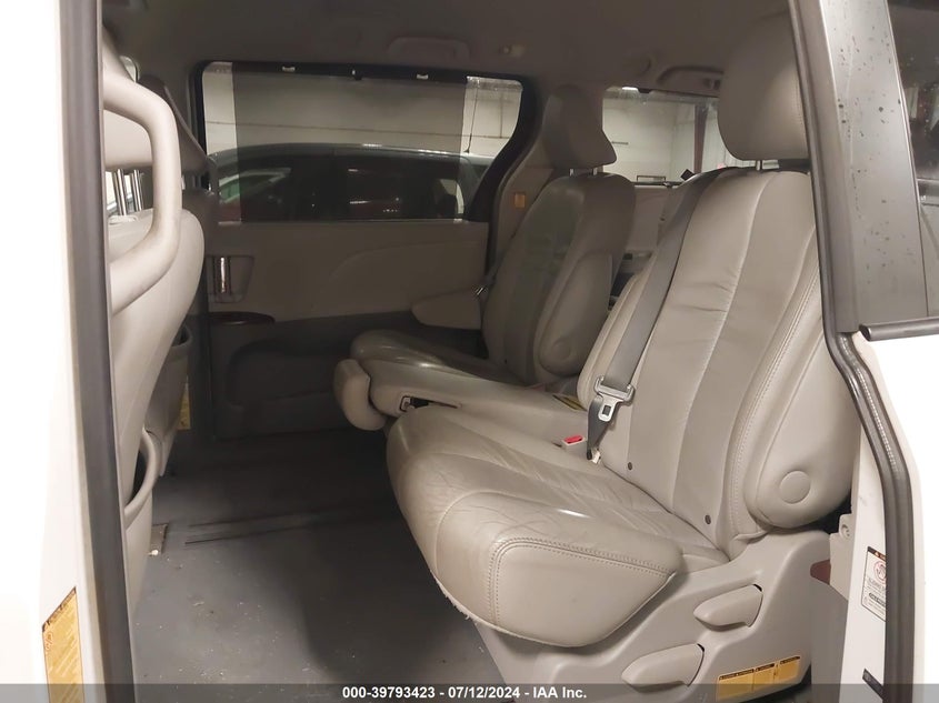 2012 Toyota Sienna Xle V6 8 Passenger VIN: 5TDYK3DC3CS212959 Lot: 39793423