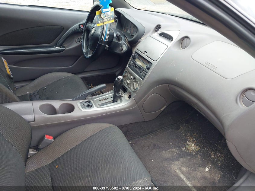 2002 Toyota Celica Gt VIN: JTDDR32T720131591 Lot: 39793502