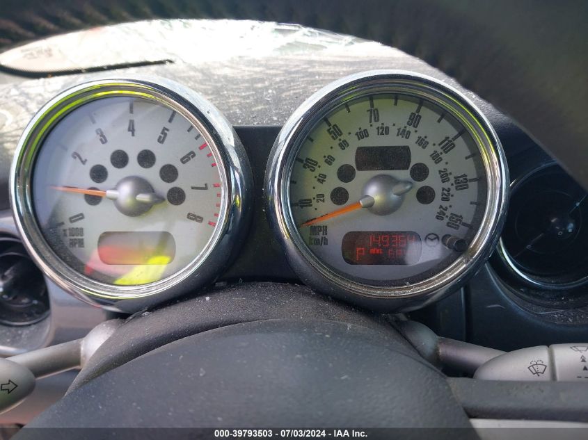 2005 Mini Cooper VIN: WMWRF33425TG11921 Lot: 39793503