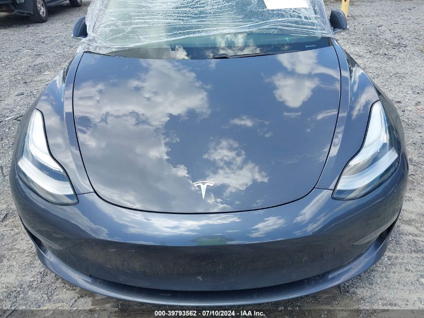 2020 Tesla Model 3 VIN: 5YJ3E1EB7LF795407 Lot: 39793562