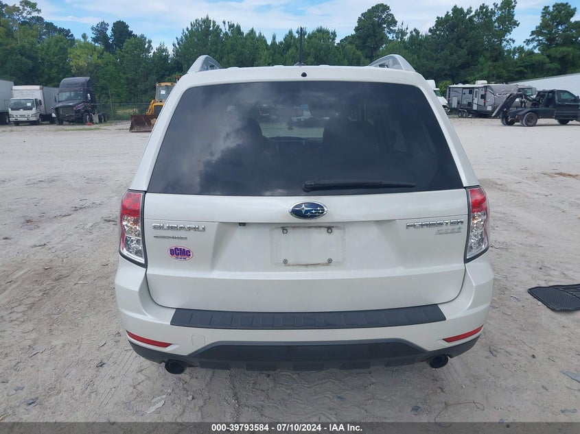 2013 Subaru Forester 2.5X Touring VIN: JF2SHAHC5DH415569 Lot: 39793584