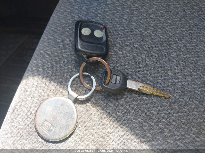 1999 Honda Civic Lx VIN: 2HGEJ6577XH560066 Lot: 39793597