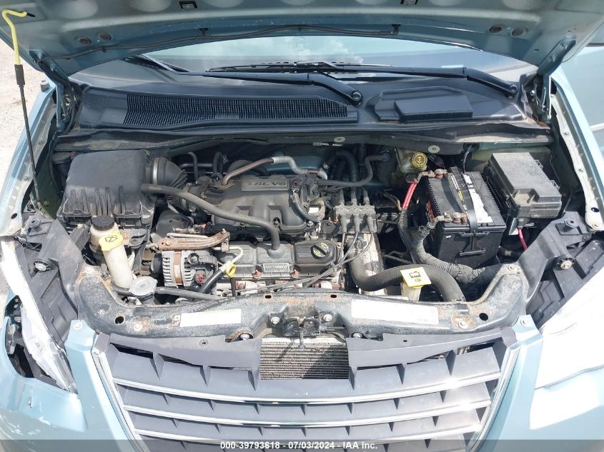 2009 Chrysler Town & Country Touring VIN: 2A8HR54179R558142 Lot: 39793618