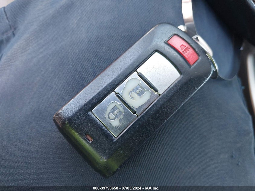 2018 Mitsubishi Outlander Se VIN: JA4AD3A38JZ001133 Lot: 39793658