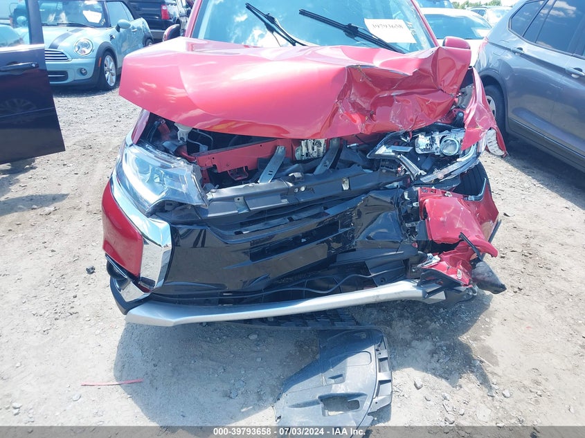 2018 Mitsubishi Outlander Se VIN: JA4AD3A38JZ001133 Lot: 39793658