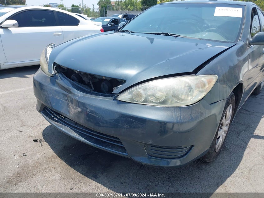 2005 Toyota Camry Le VIN: 4T1BE32K25U022636 Lot: 39793751