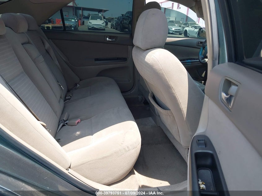 2005 Toyota Camry Le VIN: 4T1BE32K25U022636 Lot: 39793751