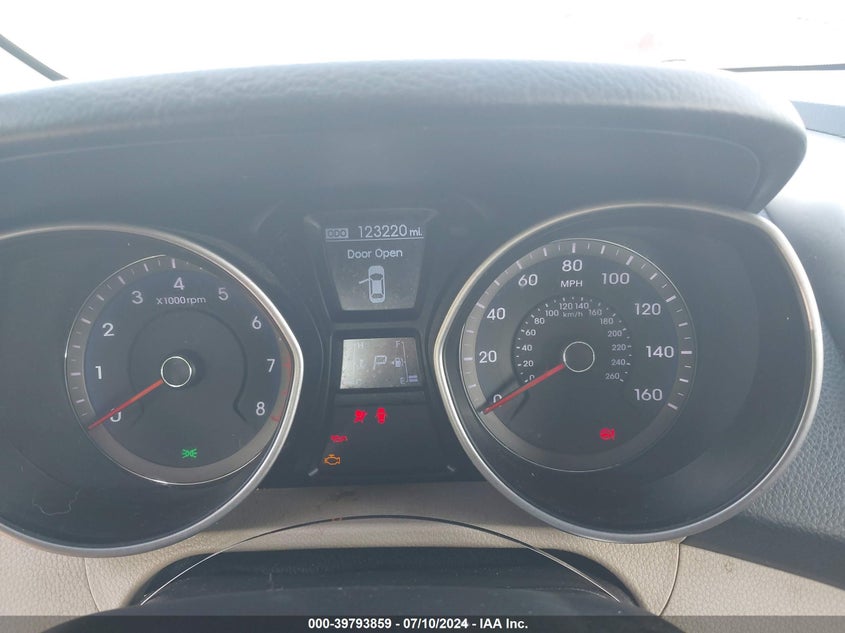 2013 Hyundai Elantra Gt VIN: KMHD35LE2DU060238 Lot: 39793859