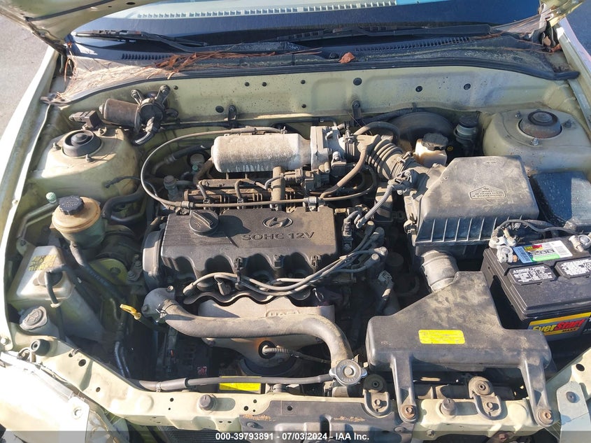 2002 Hyundai Accent L VIN: KMHCF35G72U195525 Lot: 39793891