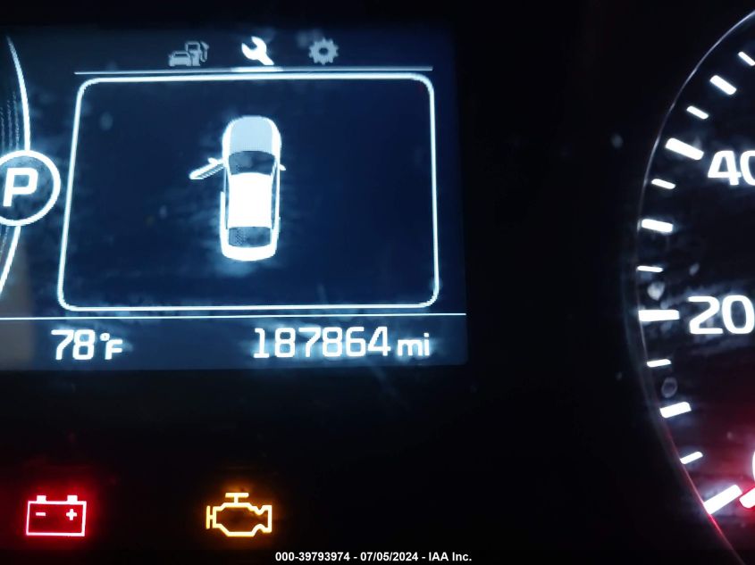 2016 Kia Optima Lx VIN: KNAGT4L33G5117102 Lot: 39793974