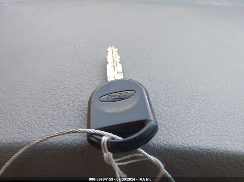 2006 Ford F-150 Stx/Xl/Xlt VIN: 1FTRF12206NB55332 Lot: 39794159