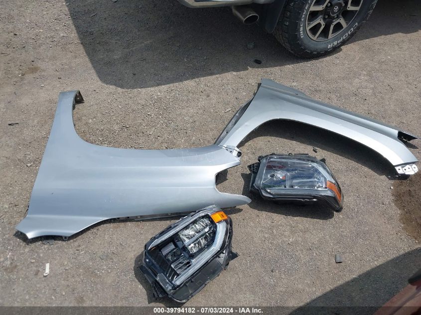 2018 Toyota Tundra Sr5 5.7L V8 VIN: 5TFUW5F16JX706699 Lot: 39794182