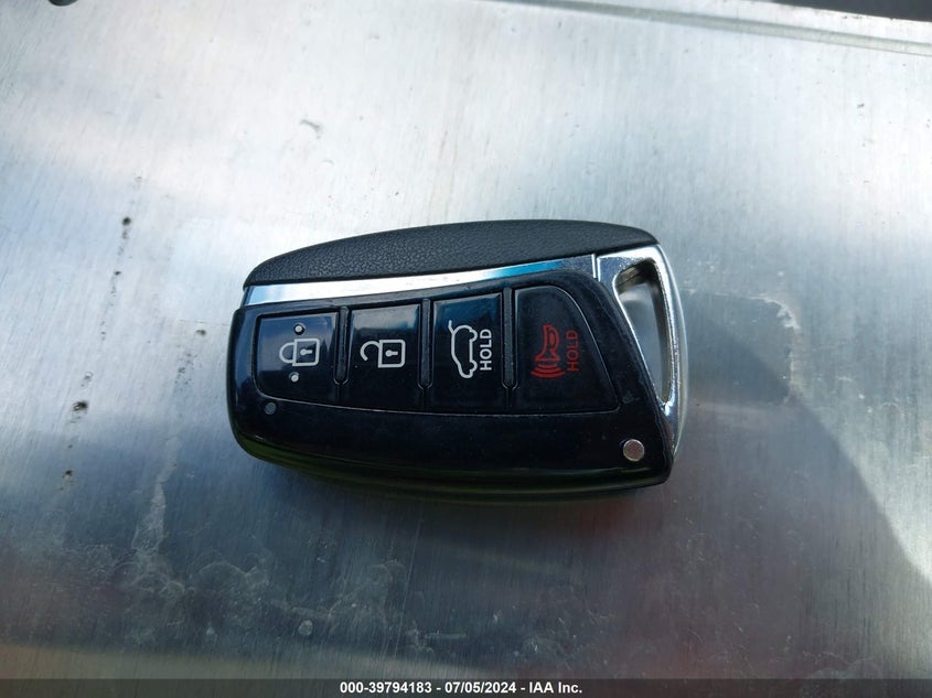 2015 Hyundai Santa Fe Sport 2.0L Turbo VIN: 5XYZWDLA1FG269709 Lot: 39794183