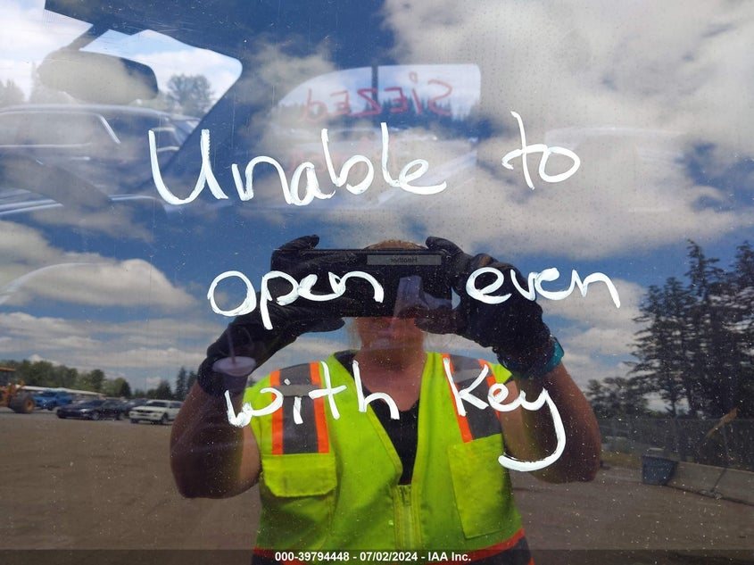 2006 Chevrolet Silverado 1500 Lt2 VIN: 1GCEC19T96Z141055 Lot: 39794448