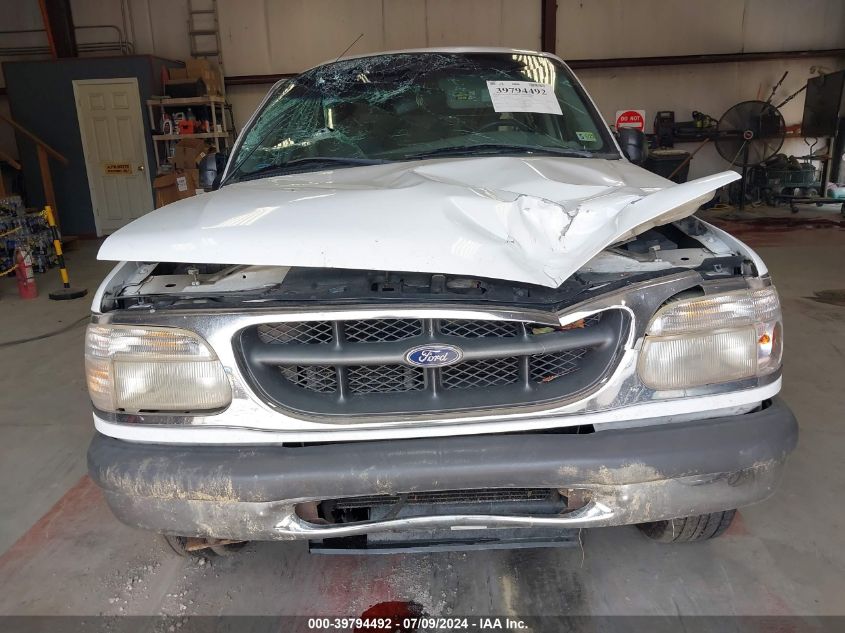 1998 Ford Explorer VIN: 1FMZU35P6WZC08340 Lot: 39794492