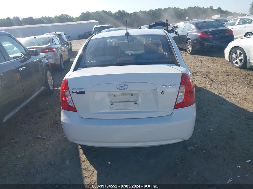 2010 Hyundai Accent Gls VIN: KMHCN4AC8AU443923 Lot: 39794552