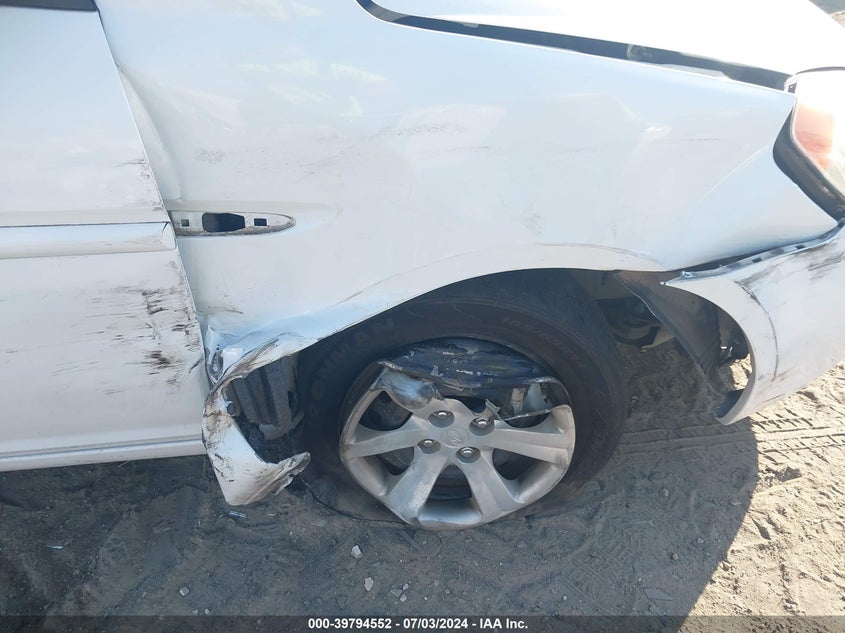 2010 Hyundai Accent Gls VIN: KMHCN4AC8AU443923 Lot: 39794552