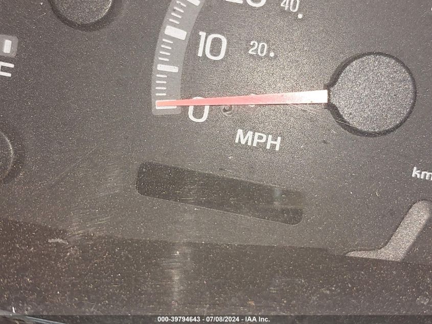 1999 Ford Expedition VIN: 1FMPU18L2XLA97911 Lot: 39794643